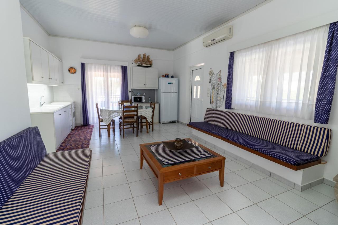Fully Equipped Beach House At Pachia Ammos Plytra Bagian luar foto